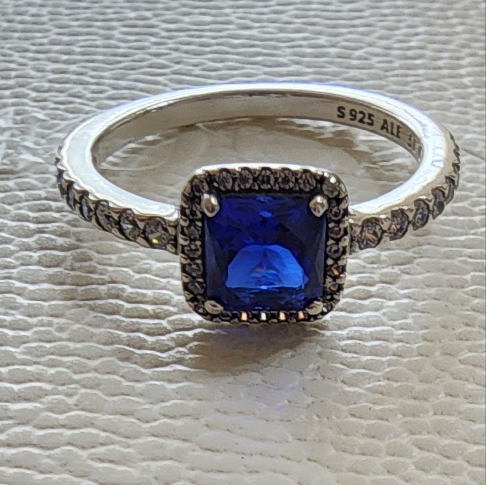 Pandora Timeless Elegance Ring, True Blue Crystal & Clear Cubic Zirconia - Picture 8 of 11